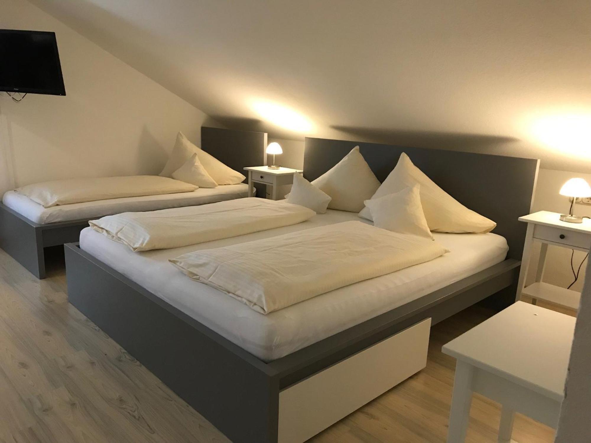 Abendruhe Hotel - Kontaktloser Check In Oberhaching Dış mekan fotoğraf