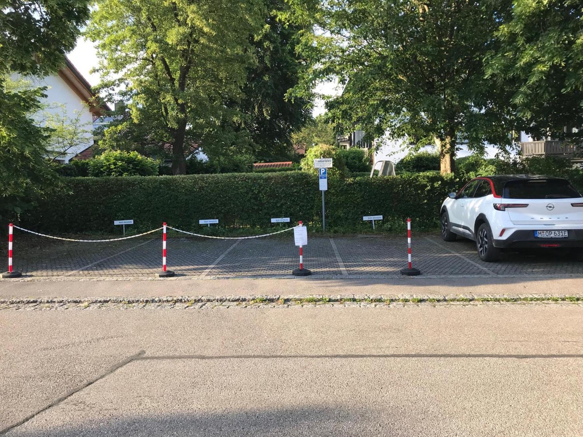 Abendruhe Hotel - Kontaktloser Check In Oberhaching Dış mekan fotoğraf
